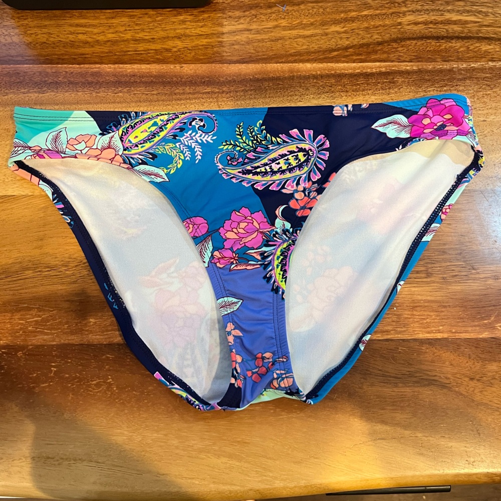 Apt 9 women’s floral swim bottom size large EUC